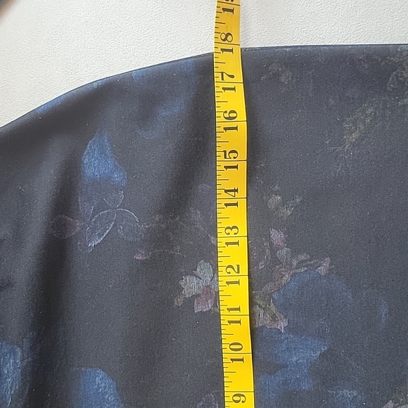 Periphery floral pencil skirt - Picture 6 of 7